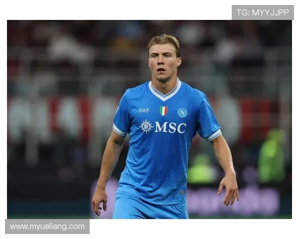 那不勒斯迎战克雷莫内塞 德布劳内麦克托米奈首发